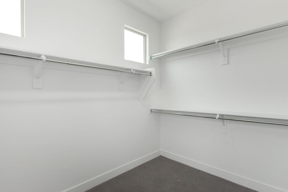 Owners Walk In Closet18