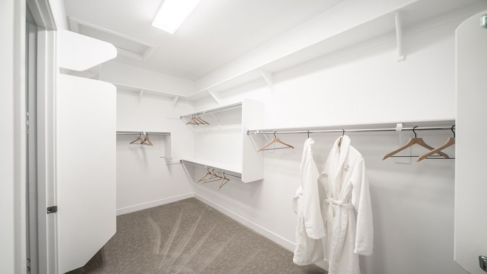 Owners Walk In Closet34