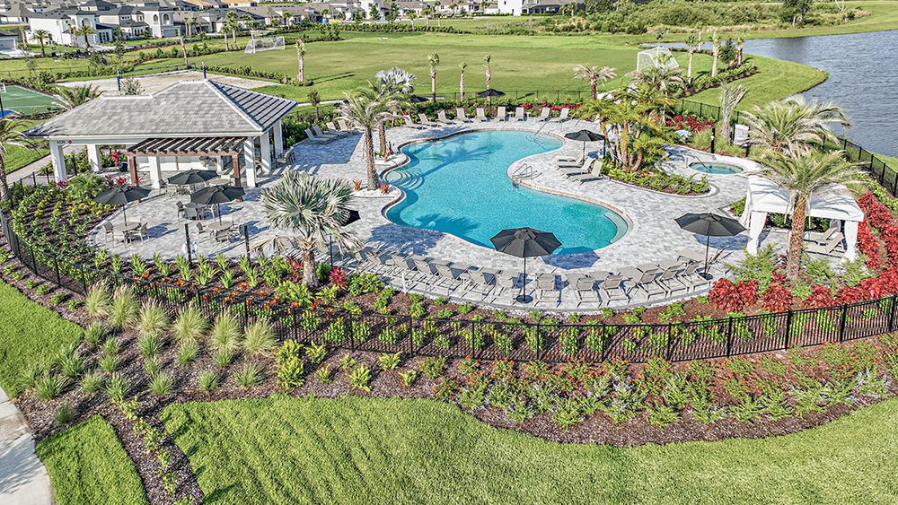 Park East at Azario-Pool6587-16x9