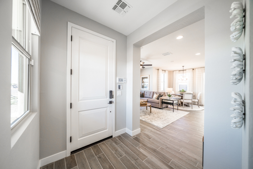 Parkside Villas RM2 Foyer