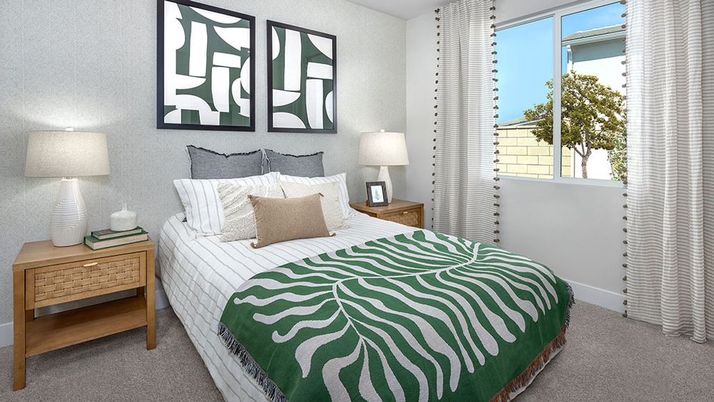 Plan8_Siena_Rosa_Bedroom5_5486b-1024x576