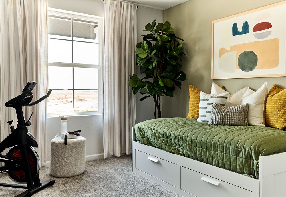 Taylor-Morrison-Aurora-Highlands-Stella-09-11-23-Secondery-Bedroom-Web