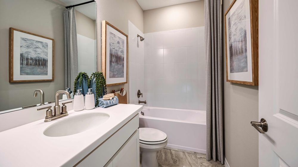 Tiburon Grenada 6464-1200x675 - bathroom 2