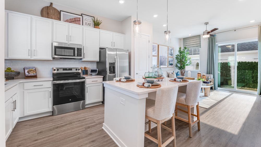 Unit110-Charlotte-NC-yardly-monroe-for-rent-private-backyard-010