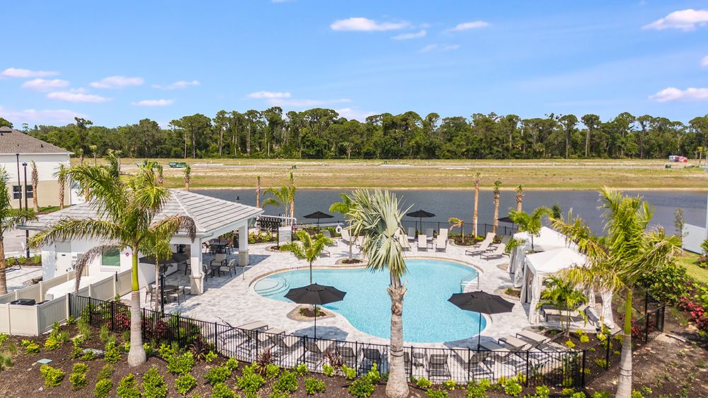 Vinterra-Townhome-Amenity-0020-Pool
