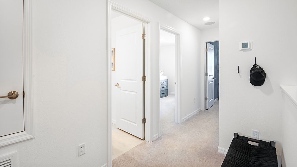 Jasmine Model - Hallway