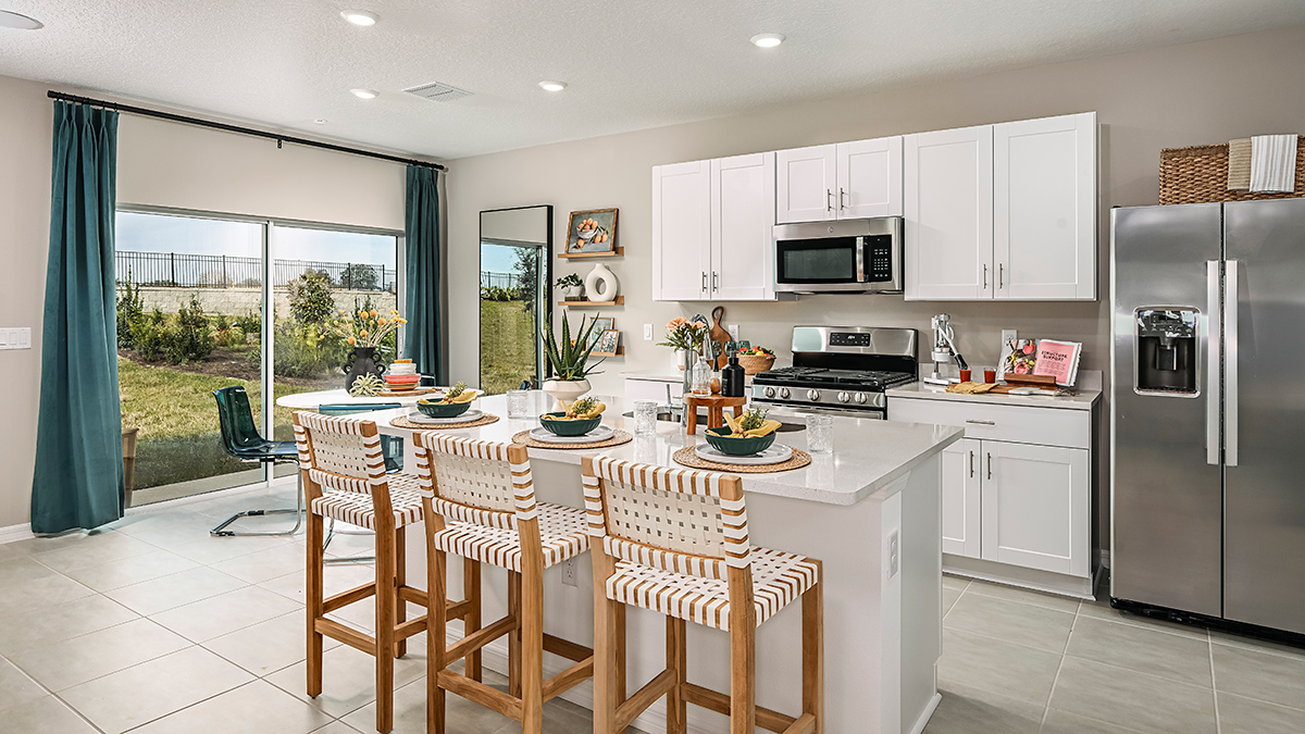 7677 Gemstone Street