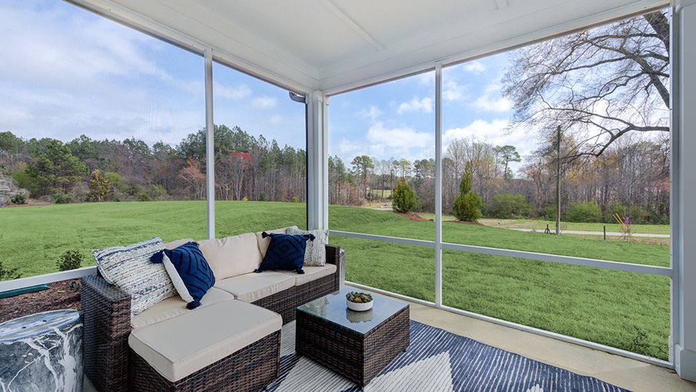 screened outdoor living