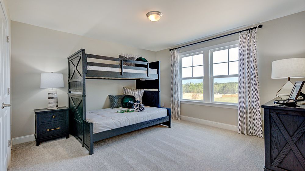 Secondary bedroom