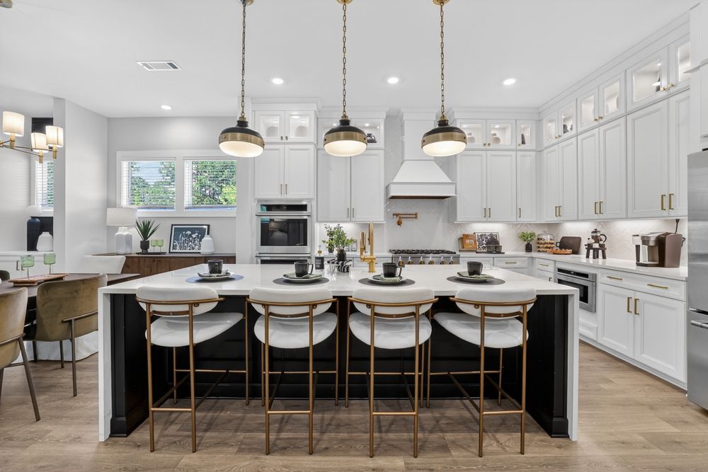 hj-ga-atlanta-towson-village-santorini-lot-48-kitchen-001.jpg