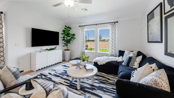 hj-tx-austin-longview-finch-lot-5-tv-lounge-03.jpg