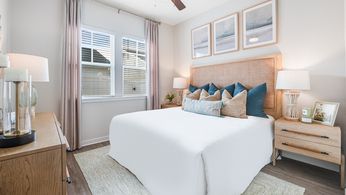 Unit110-Charlotte-NC-yardly-monroe-for-rent-private-backyard-13.jpg