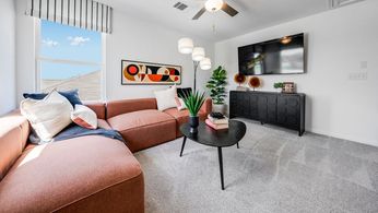 hj-tx-austin-longview-kestrel-lot-4-livingroom-001.jpg