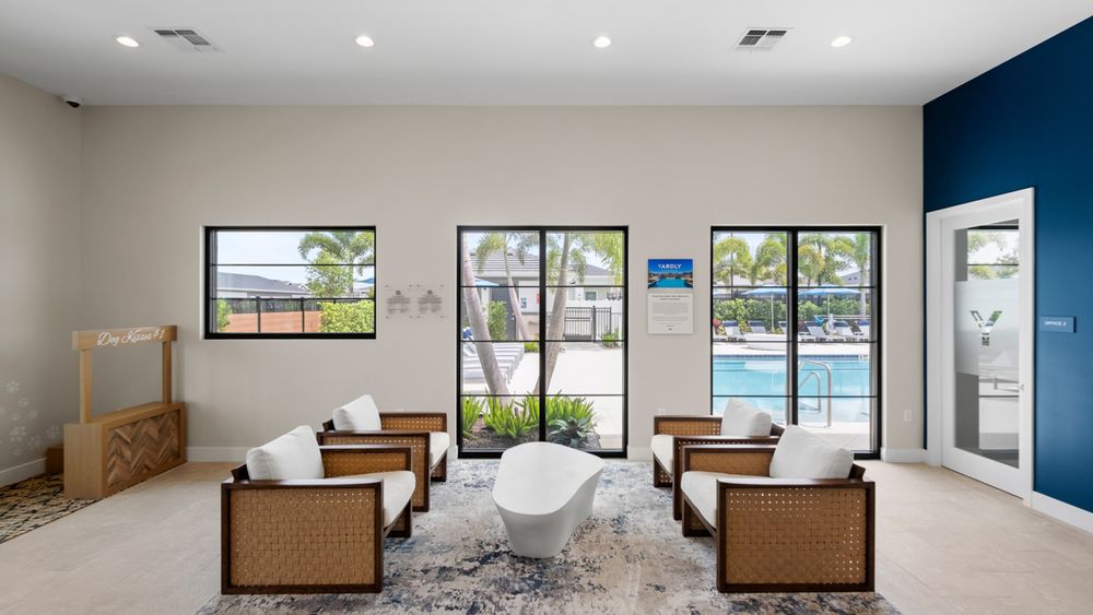 contact-leasing-office_palmetto_FL_2