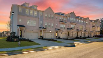 hj-ga-atlanta-0801-auburn-glen-Towns-lot-76-reynolds-corner-01.jpg