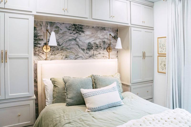 emhe-the-warren-home-in-austin-tx-bedroom-view-1