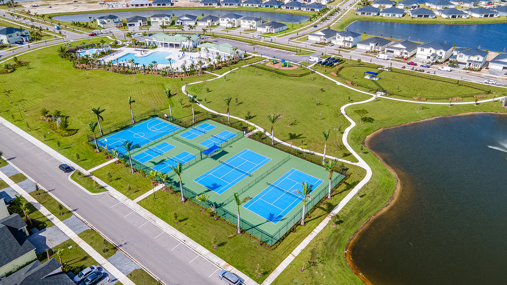hj-fl-Sarasota-treasure-coast-central-park-12600-roma-circle-community-02_1024x576