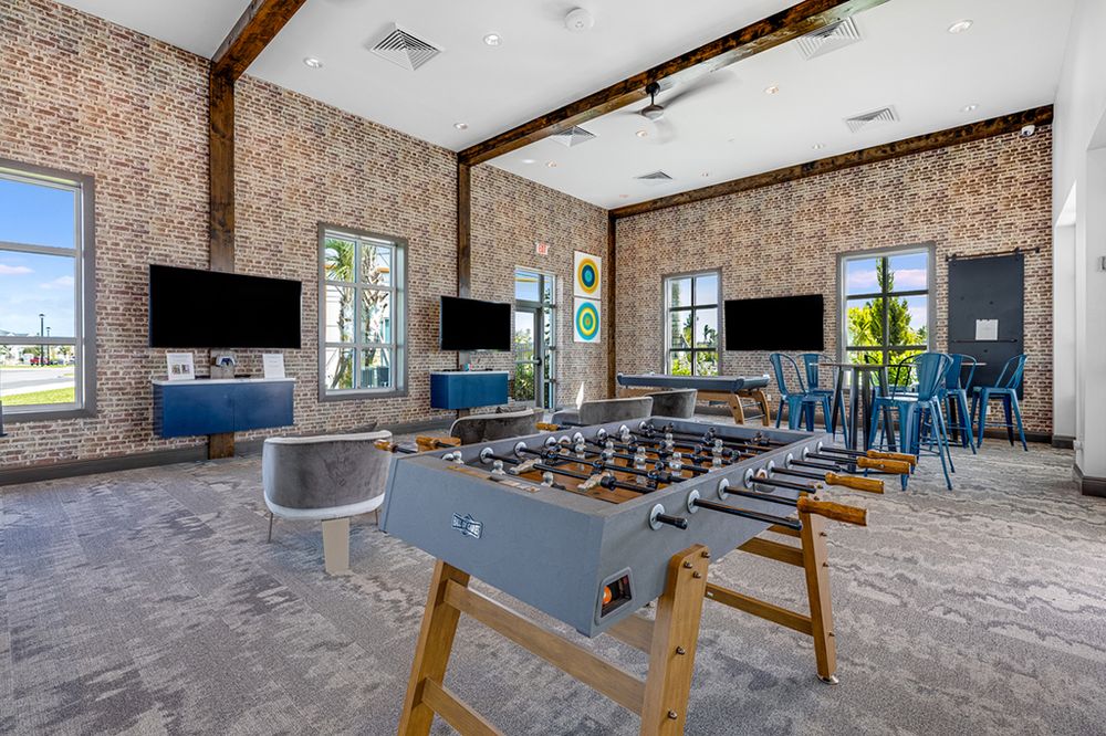 hj-fl-Sarasota-treasure-coast-central-park-12600-roma-circle-community-gaming-side-06_1024x576