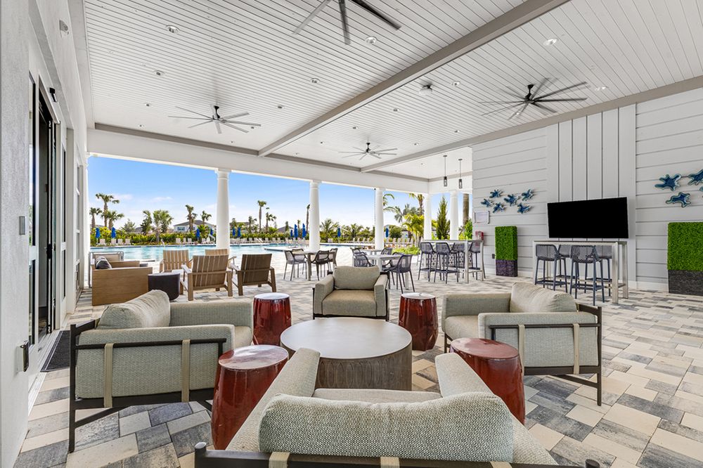 hj-fl-Sarasota-treasure-coast-central-park-12600-roma-circle-community-pool-area-20_1024x576