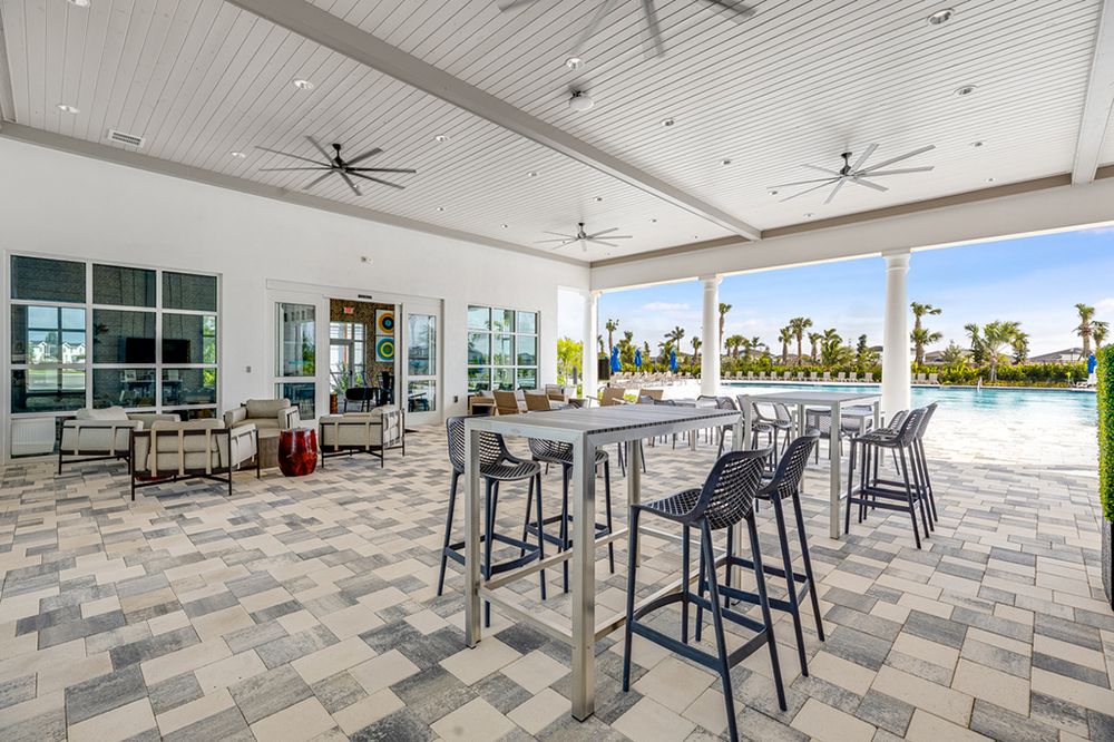 hj-fl-Sarasota-treasure-coast-central-park-12600-roma-circle-community-pool-area-21_1024x576