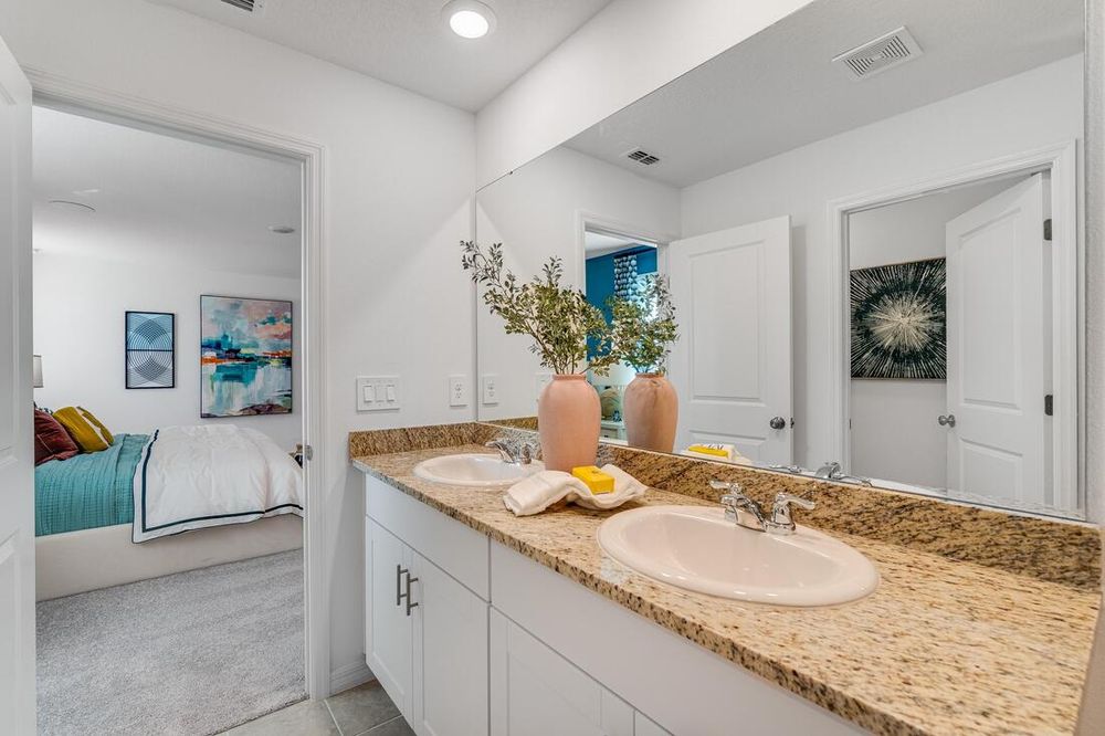 hj-fl-orlando-aden-south-at-westview-maple-bathroom-002_preview_download