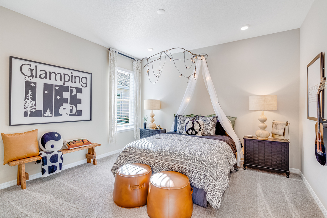 hj-fl-orlando-the-waters-at-center-lake-ranch-Lots-4-croix-bedroom-01