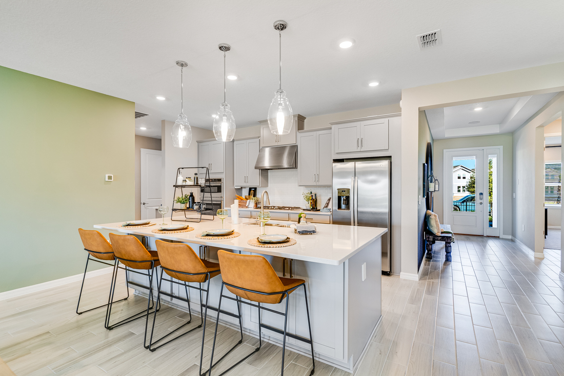 hj-fl-orlando-the-waters-at-center-lake-ranch-Lots-4-croix-kitchen-03