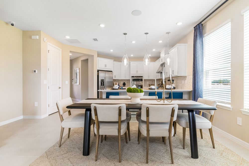 hj-fl-orlando-the-waters-at-center-lake-ranch-anastasia-1224teal-creek-diningroom-to-kitchen-01