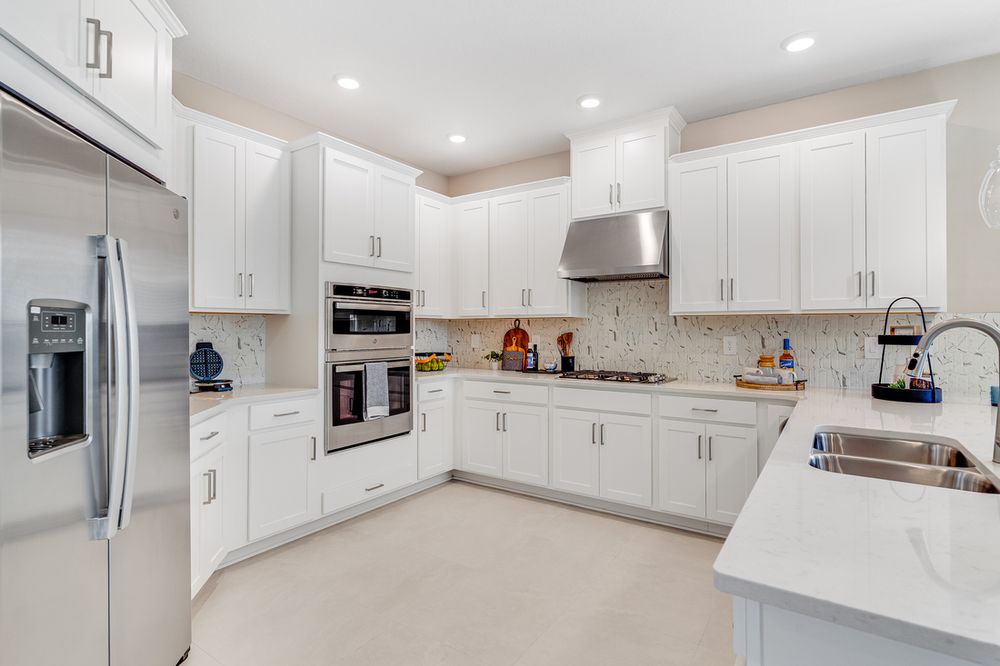 hj-fl-orlando-the-waters-at-center-lake-ranch-anastasia-1224teal-creek-kitchen-02