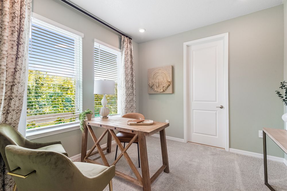 hj-fl-orlando-the-waters-at-center-lake-ranch-baldwin-5269kildare-office-side-01