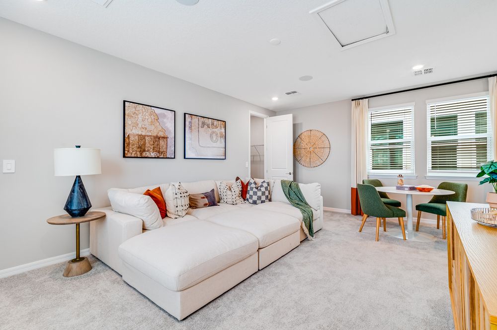 hj-fl-orlando-the-waters-at-center-lake-ranch-baldwin-5269kildare-tv-lounge-02