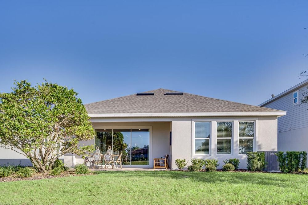 hj-fl-orlando-the-waters-at-center-lake-ranch-grenada-1218teal-creek-backyard-001