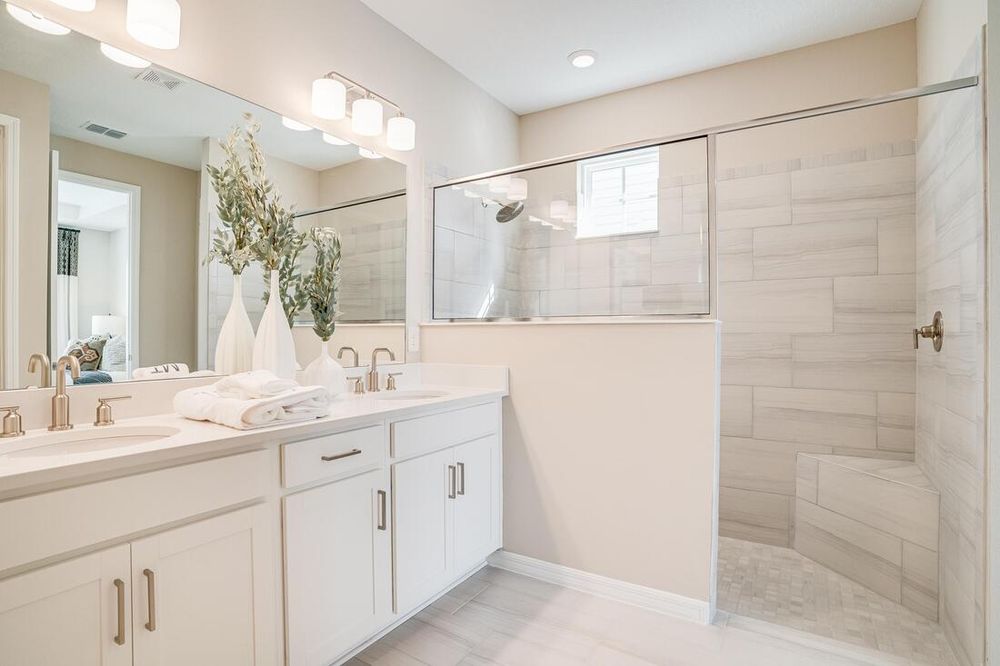 hj-fl-orlando-the-waters-at-center-lake-ranch-grenada-1218teal-creek-bathroom-001