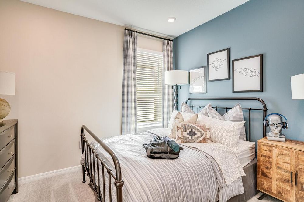 hj-fl-orlando-the-waters-at-center-lake-ranch-grenada-1218teal-creek-bedroom-003