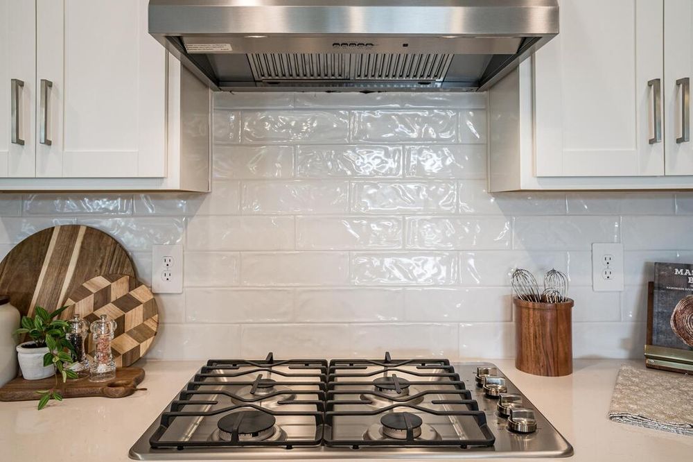 hj-fl-orlando-the-waters-at-center-lake-ranch-grenada-1218teal-creek-kitchen-006
