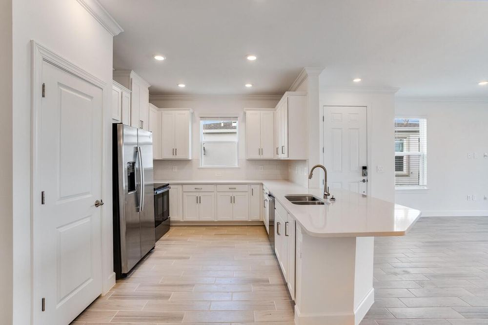 hj-fl-tampa-the-cove-at-west-port-tobagolot115-kitchen-005