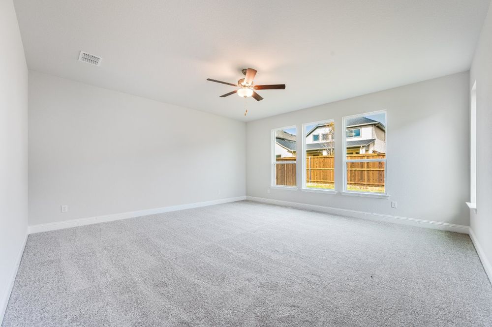 hj-tx-dallas-the-ridge-at-northlake-amber-master-bedroom-001